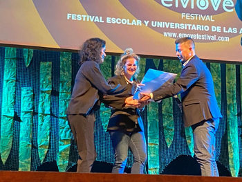 FSIE entrega el Premio Mejor Viceoclip Educacion Especial al CEE El Moli de Valencia emovifest 2